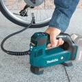 DMP180Z-MAKITA-MINIKOMPRESOR-SAMOCHODOWY-18V-LXT-7.jpg